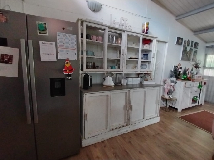 5 Bedroom Property for Sale in Mooinooi North West